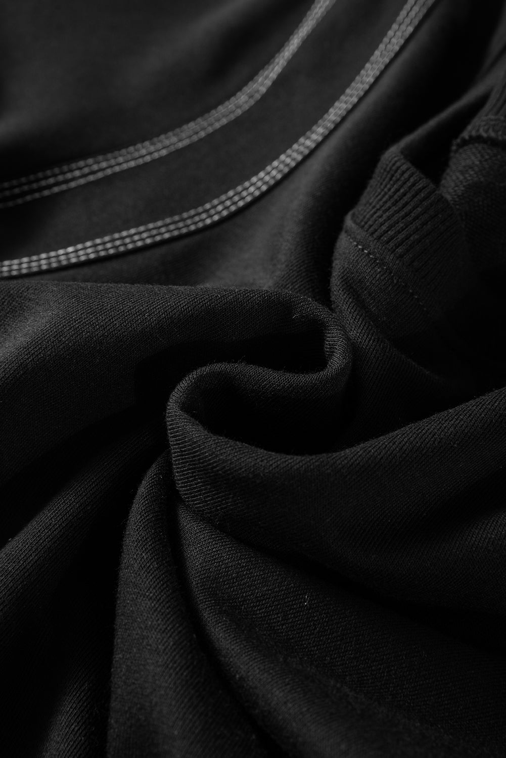 Puff Sleeve Sweatshirt | Delicate Stitching