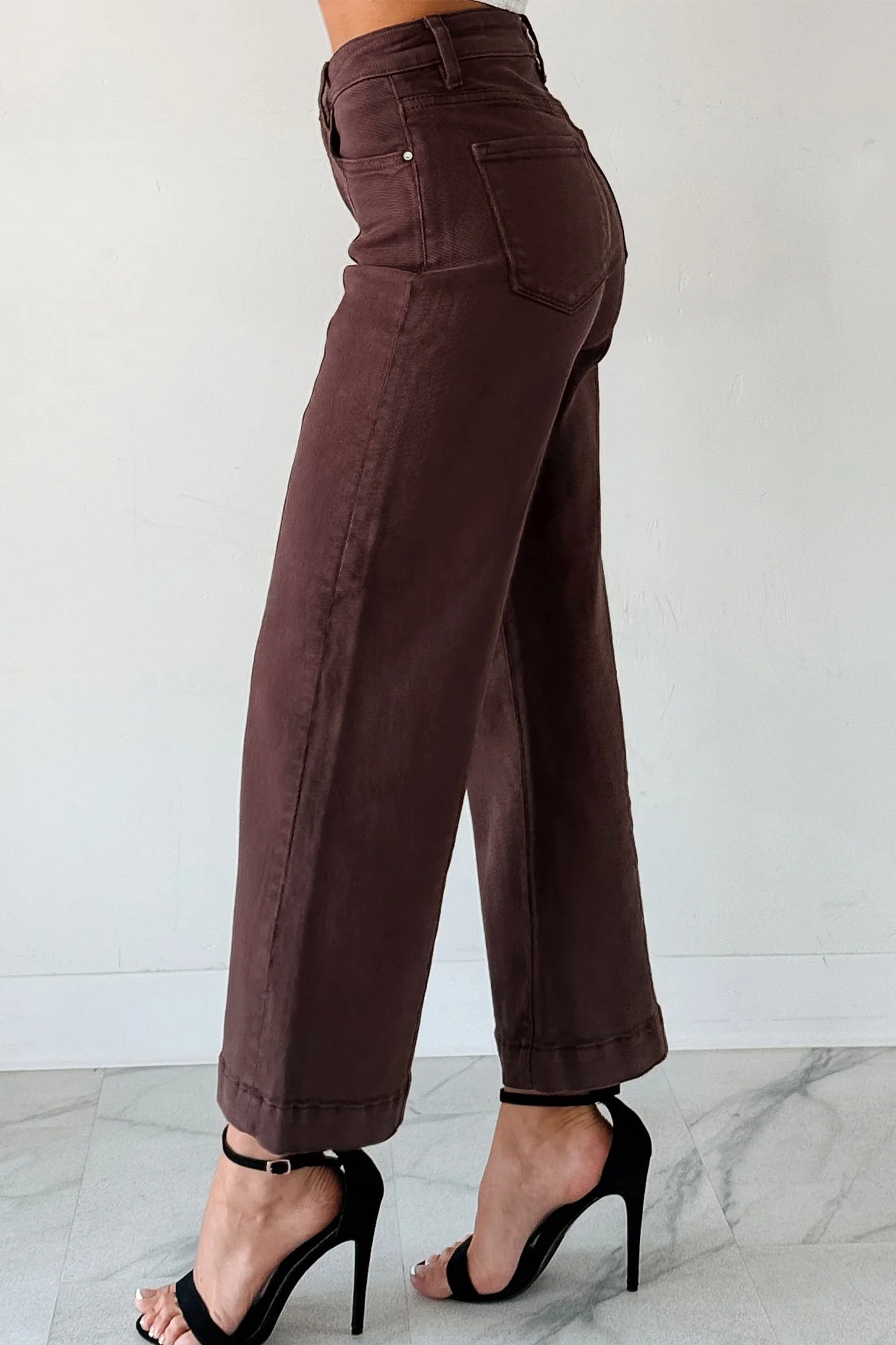 Cropped Wide Leg Jeans